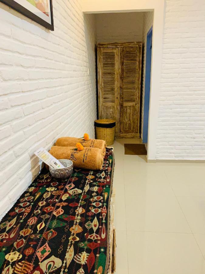 Sunflower Stay And Surf Canggu  Luaran gambar