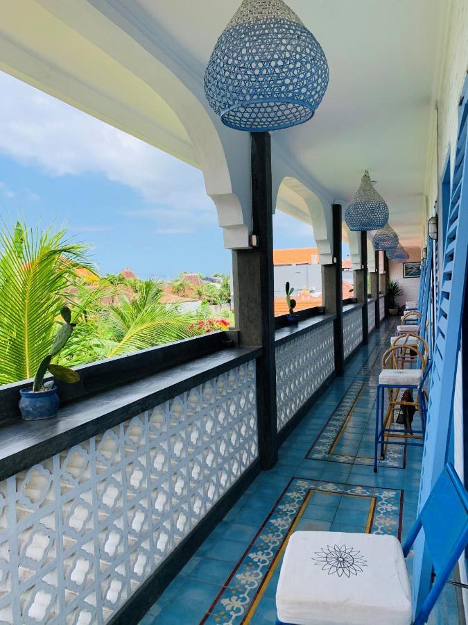 Sunflower Stay And Surf Canggu  Luaran gambar