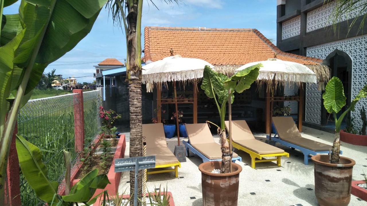 Sunflower Stay And Surf Canggu  Luaran gambar